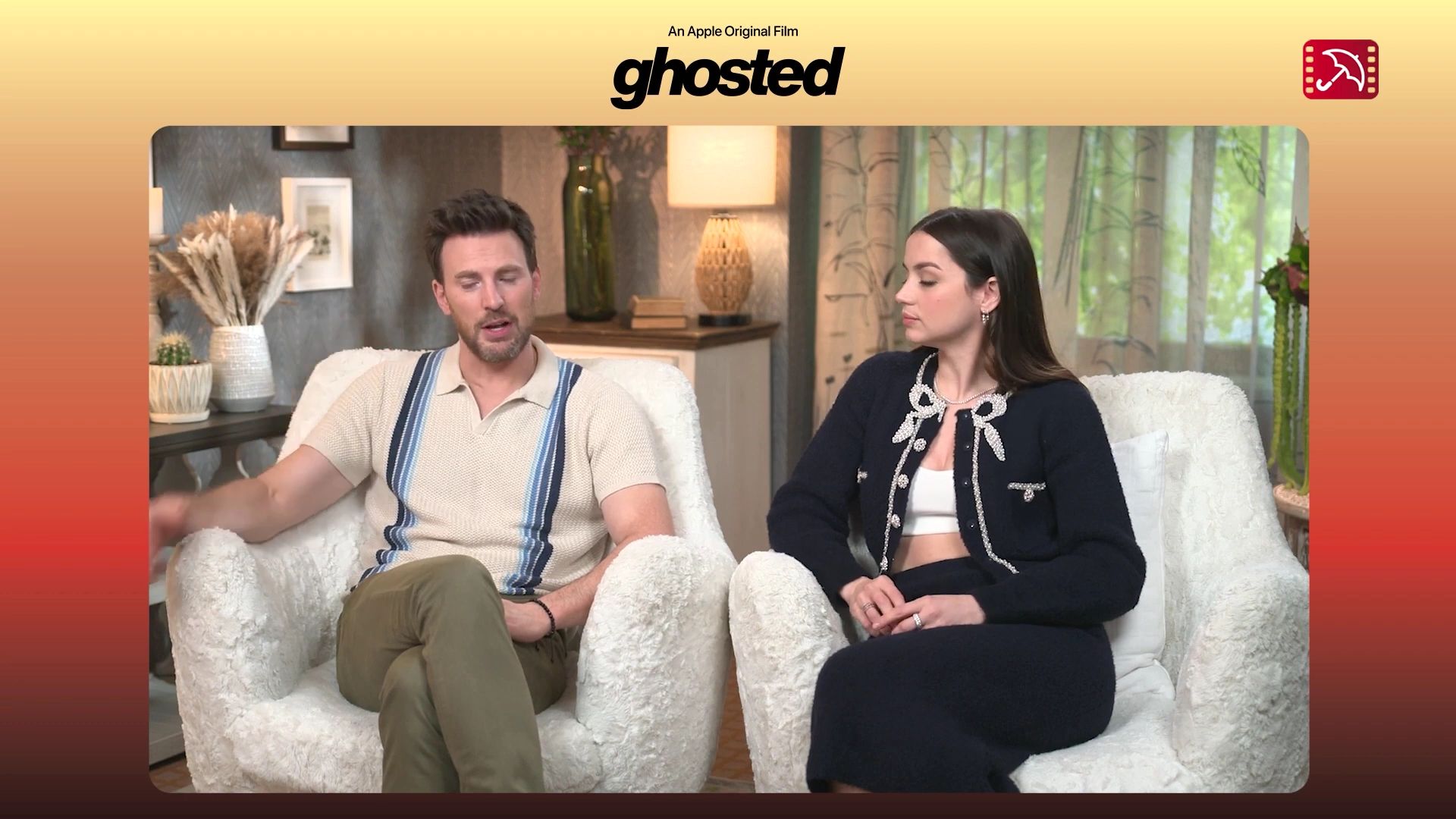 2023-Ghosted_FeaturetteInterview003-075.jpg