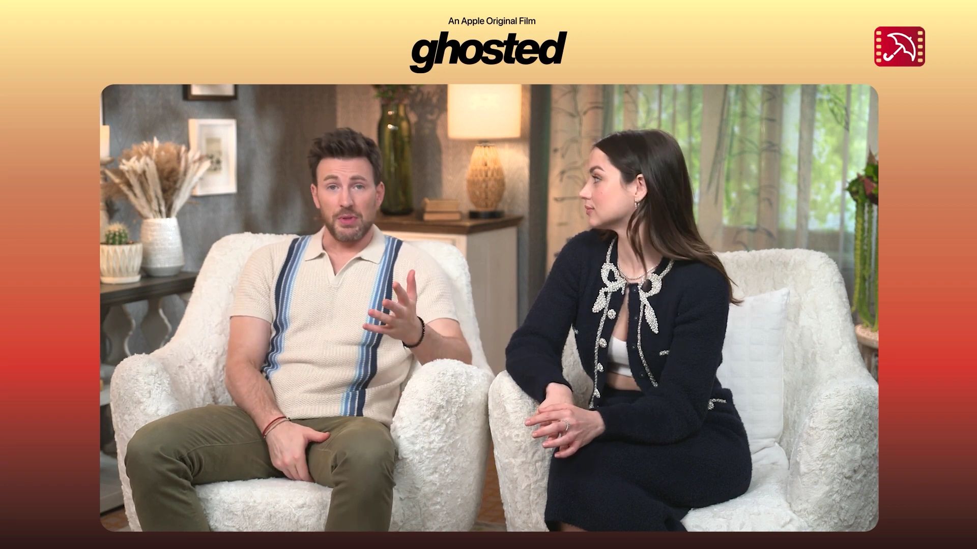 2023-Ghosted_FeaturetteInterview003-190.jpg