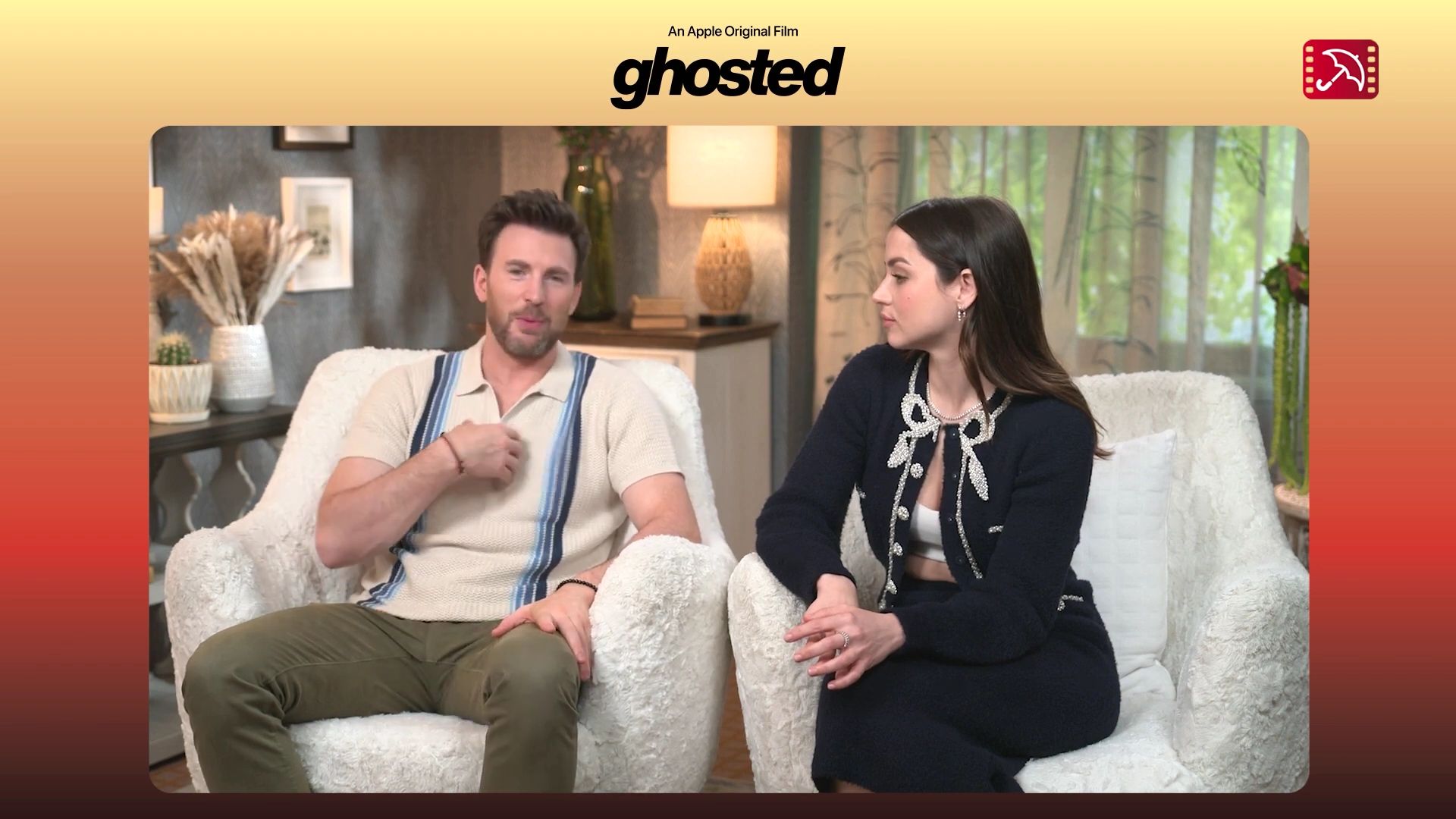 2023-Ghosted_FeaturetteInterview003-201.jpg