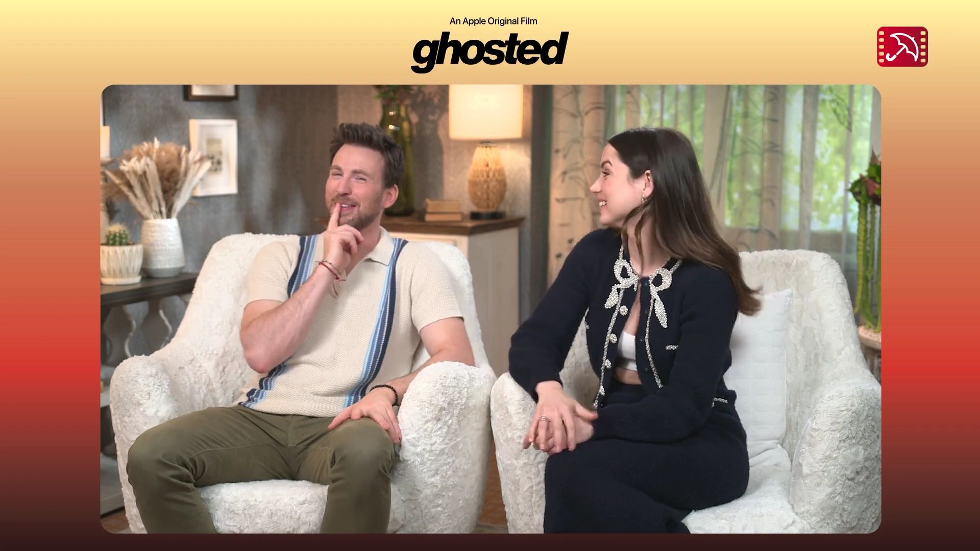 2023-Ghosted_FeaturetteInterview003-238.jpg