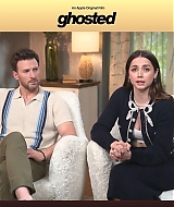 2023-Ghosted_FeaturetteInterview003-126.jpg