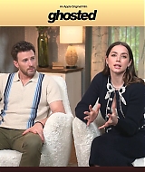 2023-Ghosted_FeaturetteInterview003-136.jpg