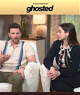 2023-Ghosted_FeaturetteInterview003-202.jpg