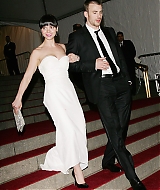 CEW-METGala_002.jpg