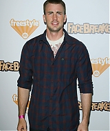 CEW-FaceBreakerParty_001.jpg