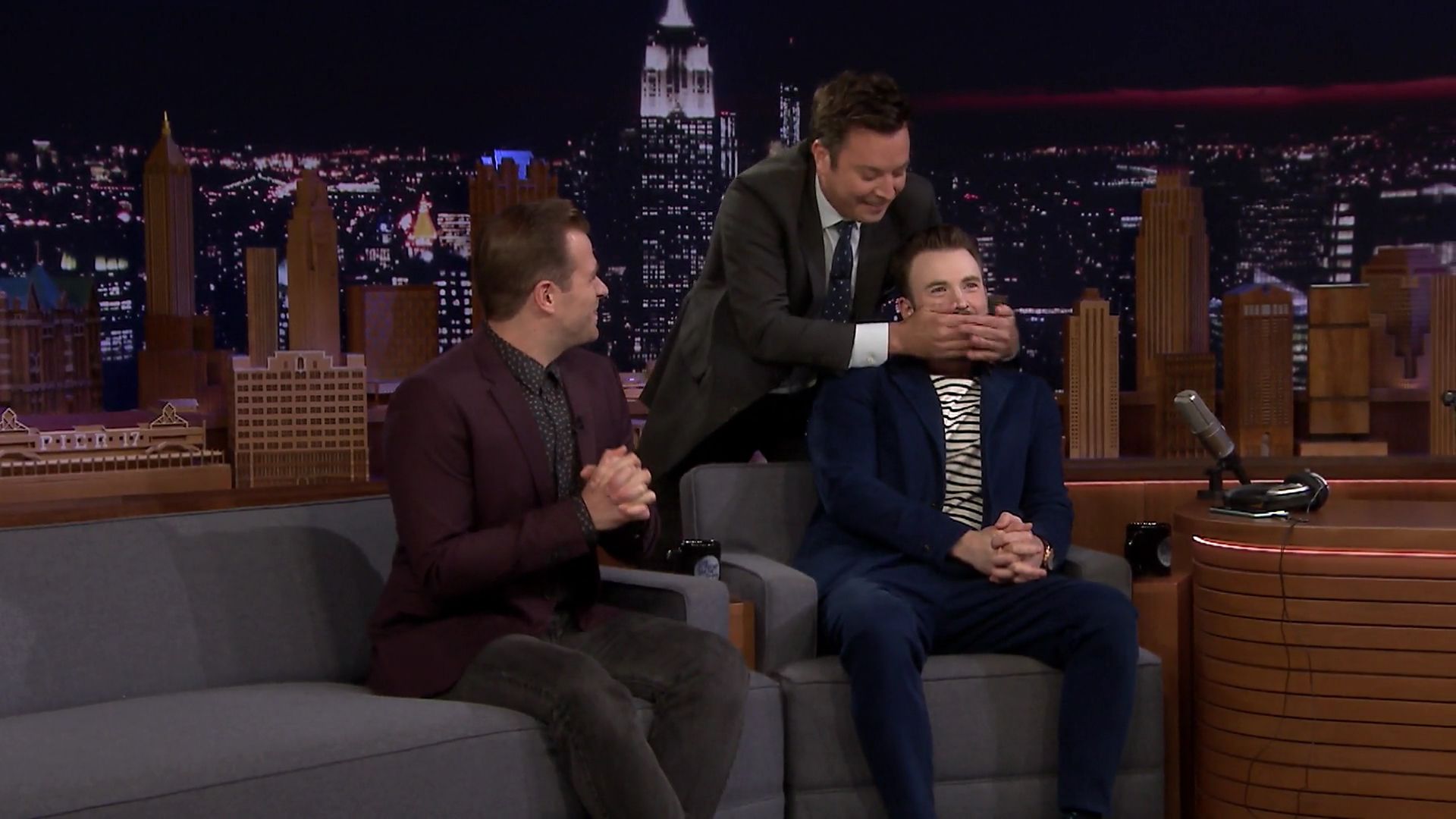 JimmyFallon-110419-716.jpg